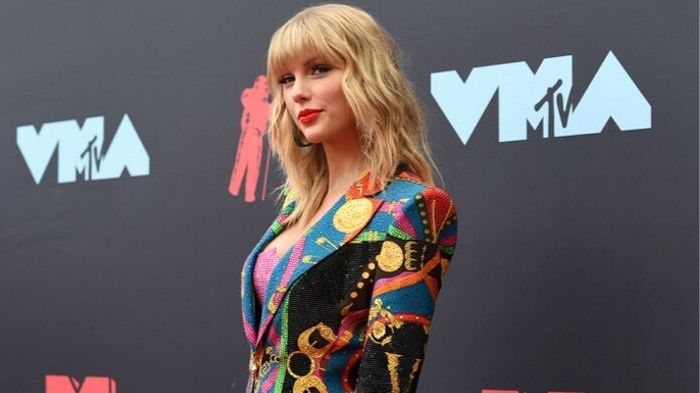 Taylor Swift Announces Her 2020 Tour Plans Lover Fest