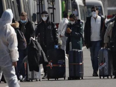 China reports new coronavirus case and cuts international flights